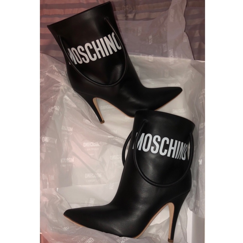 Moschino boots